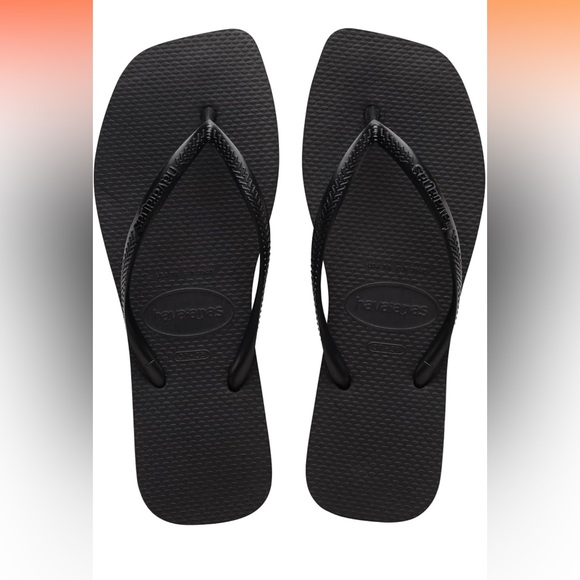 Havaianas Women's Slim Square Solid Flip Flops - Picture 1 of 3